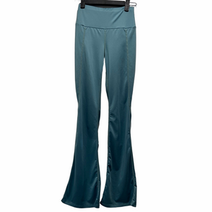 Shein XS Flare Leg Aqua Blue Leggings – Size 2 (b1)